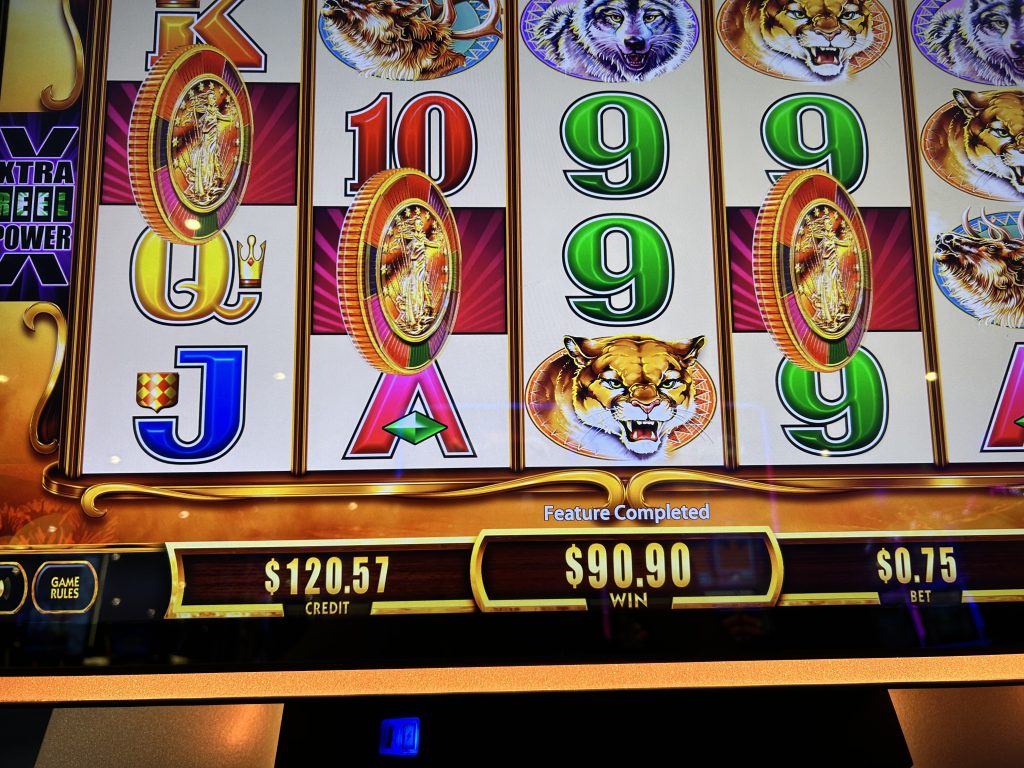 Small win on a slot machine
